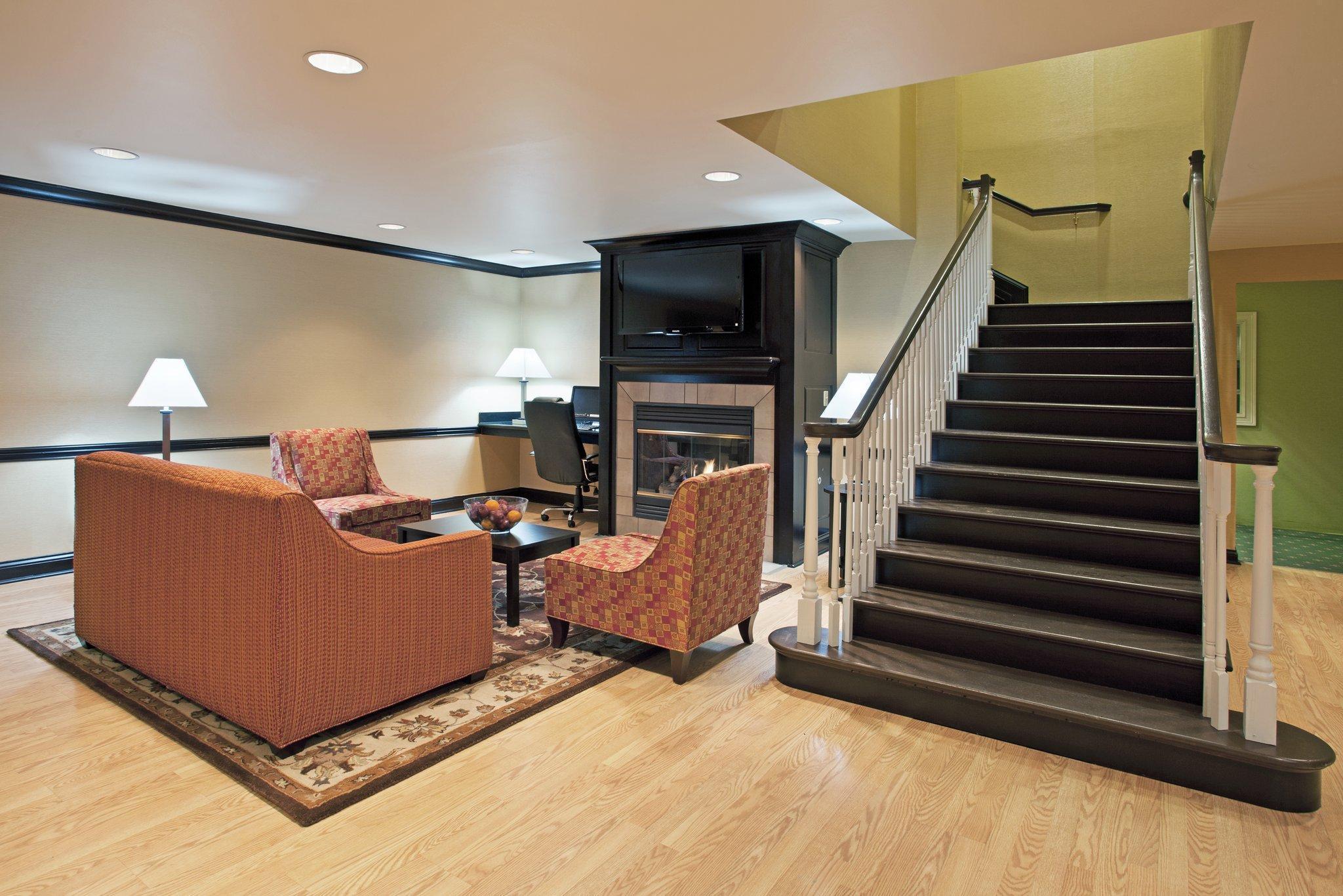 Holiday Inn Express & Suites Columbus East - Reynoldsburg By Ihg Exterior photo